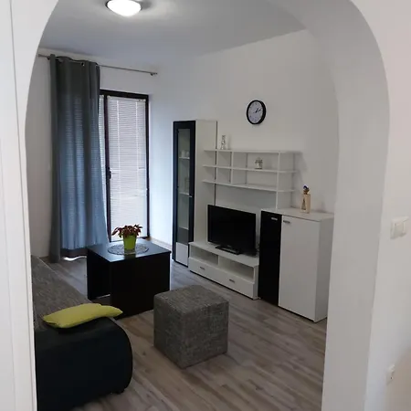 Apartman Luna * Kornić