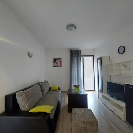 Apartment Apartman Luna