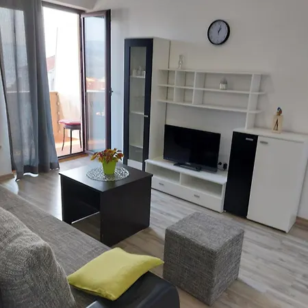 Apartman Luna Apartment *